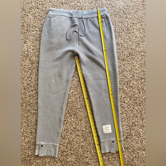 Gray Sweatpants wz Drawstrings.pockets.  100% Cotton.stripes.Size 4.Waist 33-40" - Picture 10 of 14